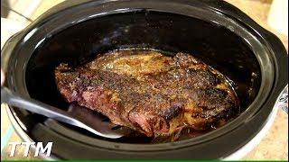 How to Cook a Chuck Roast in the Slow Cooker~Easy Cooking