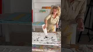 Flavia Birsan starting a new commissioned painting