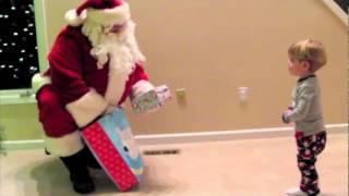 Santa Comes to Visit - 2010.mov