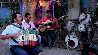 MIL CORONAS DE ORO. LEONARDO MARTINEZ, EL LEON DEL ACORDEON