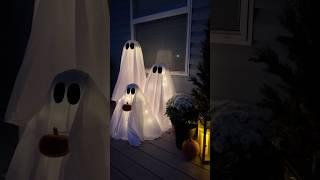 DIY Lit Ghosts  not bad for tomato cages + sheets! #halloween #halloweendecor