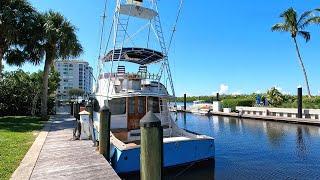 Cocohatchee River Park And Boat Ramp. Naples Florida