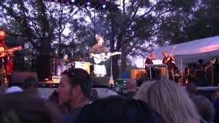 mullet festival vince gill preforming