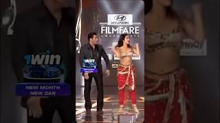 SA￼LMAN KHAN DANCE  WITH JANVI KAPOOR IN FRONT OF AISHWARYA RAI4K WHATSAPP ATTITUDE STATUS #