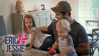 Eric & Jessie's Daughter Vivianne Is Super Mischievous | E!