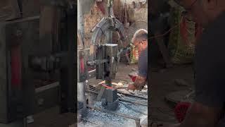 #sickle #carbonsteel #Agriculturetools Sickle manufacturing process. Like and Subscribe for more.