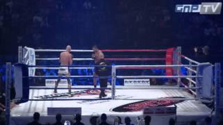 3. la familia Fightnight: Waldemar Wiebe vs. John Kallenbach