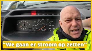 ROBERT repareert versleten koolborstels van een Peugeot 205!  | ANWB Wegenwachtvlogs