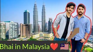 Bhai Malaysia Chala gaya for job | Muslim Country|