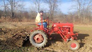 Farmall Cub with a Fast-Hitch Disc