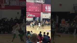 Send this to a friend that gets ZERO BUCKETS... #shorts #basketball