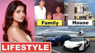 Kanika Maan Lifestyle 2022, Boyfriend, House, Income, Cars, Family, Biography