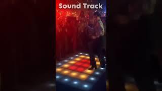 Sound Track - John Travolta dança Eiffel 65 - Blue (Da Ba Dee)