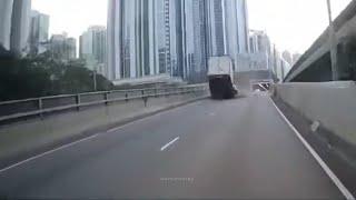 車CAM直擊 - 連翔道 貨車猛撞路邊垃圾車 成架彈起