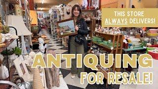 This Antique Mall ALWAYS Delivers | Shopping with Reseller Friends! | Vlogmas 2024