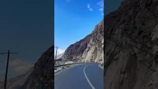 Karakuram Highway Of Gilgitbaltistan️#mountains #zeeshan #travel #roadtrip #automobile #pakistan