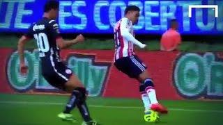 Zidane-esque turn from Marco Fabian