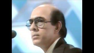 (BBC 5 of 6) TALAT MAHMOOD sings Meri Yaad Men MADHOSH at BBC's  Pebble  Mill Studios