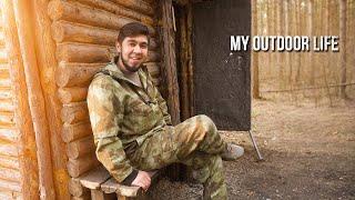 My outdoor life off the grid. I knocked together a bench from old boards. Cleaning up the area.