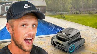 They Finally Made a Good Robot Pool Cleaner!