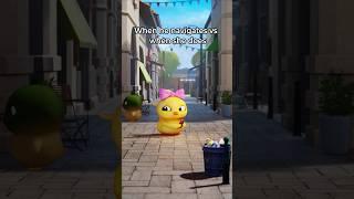 When she has no idea how to read a map #funny #lola #maps #cute #animation #memes #meetquack