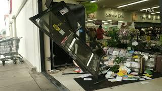 Van Nuys Car into Grocery Store