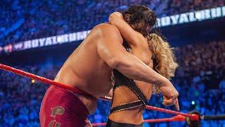 Beth Phoenix kisses & eliminates The Great Khali: Royal Rumble 2010