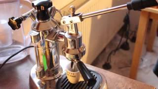 La Pavoni Espressomaschine- Zubereitung Espresso/Crema- New York Cafe