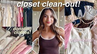 CLOSET CLEANOUT!  organizing and donating clothes! *productive*