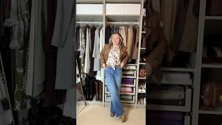 A very casual outfit for the office today!#jeans #casualoutfits #autumnfashion #layers #fashionstyle