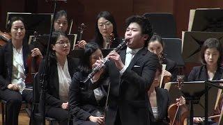 Han Kim plays Shalom Aleichem, Rov Feidman for Clarinet and Orchestra by Bela Kovacs