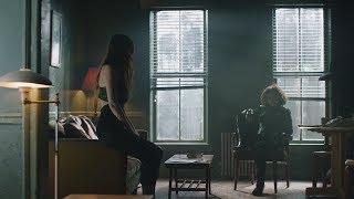 Selina Kyle | meets with Ivy & Oswald [Gotham 3x20] 1 / 2