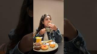 What I ate in Airport’s Lounge ️ #whataeatinaday #whatiateinaday #youtubeshorts #airportvideo