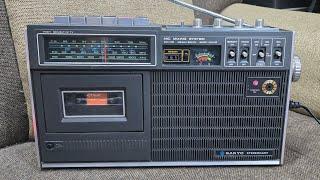 SANYO M-2460N FM,MW,SW 3 BAND RADIO CASSETTE RECORDER MINT CONDITION MO.9427322171