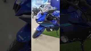 Short view  New 2024 Yamaha R15 v4 in Blue colour #shorts #youtybeshorts #trending #bike #2024