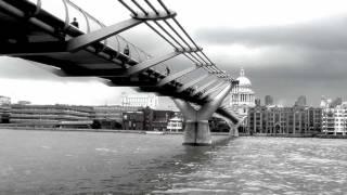 OneMinute - Millennium Bridge London