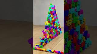 Dominoes Falling -  The 2D-Pyramid #satisfying  #loop #oddlysatisfying  #3dloop #blender #animation