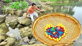 Nature's Surprise for Beautiful Girl:Giant,Deformed Shell Concealing Fortune in Rare, Radiant Pearls