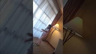 Zoe Sing and Dance the APT