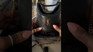 Handbag unboxing from @fashionphile  !