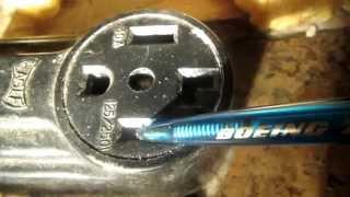 Using A Multimeter To Check  220-240 AC Outlet
