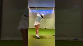 와~~스윙 이쁘네!!진짜 최고네요 | 아이언 스윙 TV#shorts #golf #golfswing