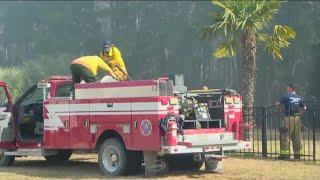 Firefighters continue to fight South Carolina wildfires