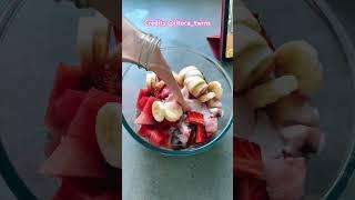 Trying this food trend in real life and Toca Boca