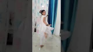 Dholida | Gangubai kathiawadi |Alia Bhatt | Dance cover by Divyanshi Verma