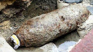 1,800 Tons of Unexploded WW2 Bombs in Japan Today!