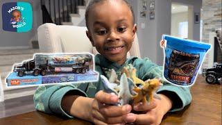 18 Piece Shark Figurine Playset and 12 Sharks Tube Transporter by Wild Republic - TOY REVIEW!