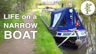 TV Journalist Quits His Job to Live on a Tiny House Boat & Cruise UK Canals Full-Time