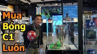 Thử Thách Bóng Đá Đỗ Kim Phúc mua bóng C1 của Ronaldo Messi tại Shop của CLB Real Madrid