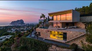 English-Spanish tour of ultra-modern villa in Benissa, Spain. Explore this unique property with us!